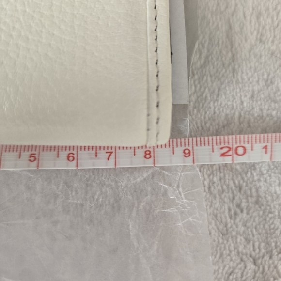 Cole Haan Kiera Slim Leather Wallet Ivory/Black - Picture 7 of 8